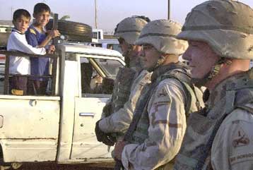 Ταραχές στη Βαγδάτη κατά τη διάρκεια διαδήλωσης Ιρακινών δημοσίων υπαλλήλων