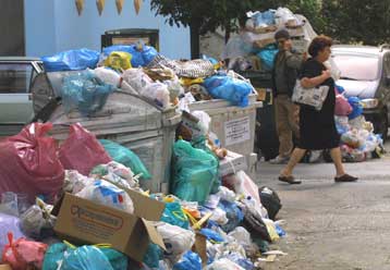 Πρωτοβουλία της ΚΕΔΚΕ για την αναστολή της απεργίας στους δήμους