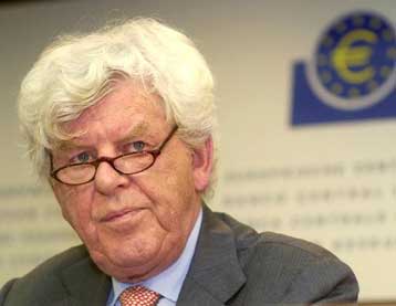 «Τίποτα το εξαιρετικό» στην υψηλή τιμή του ευρώ δεν βλέπει ο πρόεδρος της ΕΚΤ