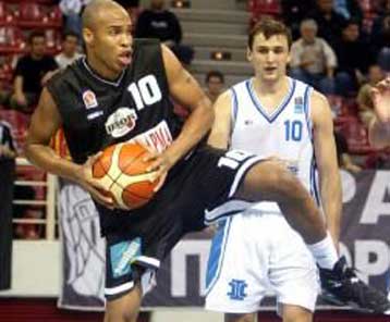 Κράτησε το απόλυτο ο ΠΑΟΚ με νίκη 85-65 επί της Αζοβμας