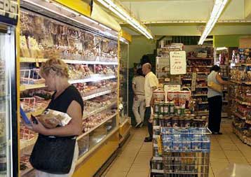 Αύξηση τζίρου κατά 13,14% σημείωσαν τα σούπερ μάρκετ το 2002