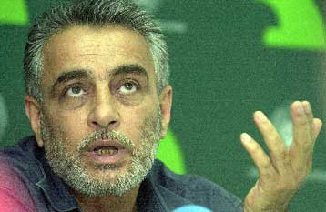 Ελεύθερος ο δημοσιογράφος του Αλ Τζαζίρα Τ.Αλούνι με απόφαση Ισπανού δικαστή