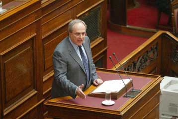 Καθυστέρηση των εργασιών για το Σύνταγμα της ΕΕ διαβλέπουν Έλληνες βουλευτές