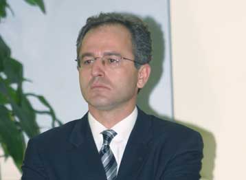 Διαψεύδει η κυβέρνηση τα περί πρωτοβουλίας στην κρίση Φαναρίου-Εκκλησίας της Ελλάδος