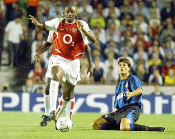 Δύο εβδομάδες εκτός γηπέδων ο Πατρίκ Βιεϊρά