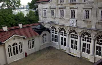 Το Φανάρι ζητά από τους μητροπολίτες της Β.Ελλάδος να στηρίξουν την Πράξη του 28