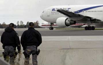 Θρίλερ με ισραηλινό αεροσκάφος που πετούσε από το Ισραήλ στον Καναδά και στις ΗΠΑ