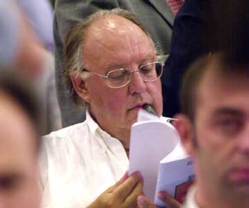 Κινήσεις επαναπροσέγγισης του Μιχάλη Χρυσοχοΐδη με τον Θεόδωρο Πάγκαλο