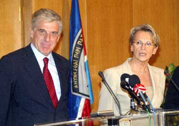 Στο «σκληρό πυρήνα» της ευρωπαϊκής άμυνας η Ελλάδα κατά τη Γαλλία