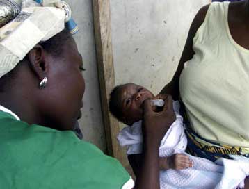 Ιμάμηδες στη Νιγηρία εμποδίζουν τον εμβολιασμό παιδιών κατά της πολιομυελίτιδας