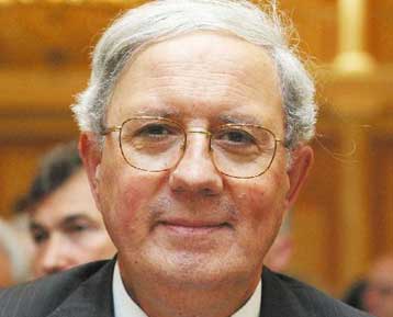 Το ισχυρό ευρώ δεν απειλεί την οικονομία της ευρωζώνης, δηλώνει ο Νίκος Γκαργκάνας