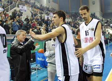 Εντυπωσιακός ο ΠΑΟΚ συνέτριψε την Τέλιντους – Νίκη για Περιστέρι, ήττα για Μαρούσι