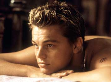 Καταστροφές και σε σκηνικά ταινιών από τις πυρκαγιές που κατακαίουν την Καλιφόρνια