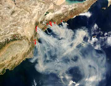 Δορυφόροι της NASA παρακολουθούν τις πυρκαγιές στην Καλιφόρνια