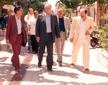 Για «εξαπάτηση» της κοινωνίας κατηγόρησε την κυβέρνηση ο Νίκος Κωνσταντόπουλος