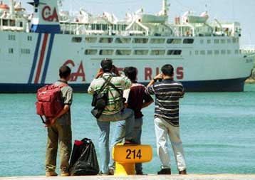 Με ενοικίαση πλοίων αναμένεται να καλυφθούν τα κενά στην άγονη γραμμή