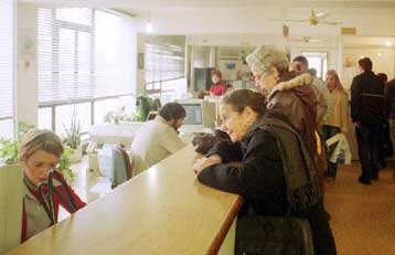 Μόλις μία στις 14 φορολογικές δηλώσεις που υποβλήθηκαν φέτος είναι λανθασμένη