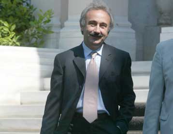 Αύξηση κατά 200 εκατ. ευρώ των πιστώσεων στους ΟΤΑ ανακοίνωσε το υπουργείο Οικονομίας