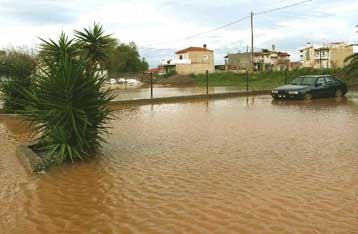 Πλημμύρισε το Καρλόβασι της Σάμου εξαιτίας ισχυρής νεροποντής