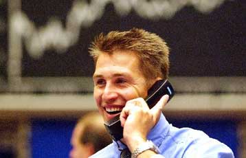 Σε υψηλό έτους η οικονομική εμπιστοσύνη στην ευρωζώνη – Στο 2,1% ο πληθωρισμός