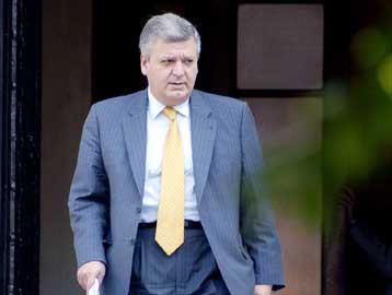 Την εφαρμογή των μέτρων του κοινωνικού πακέτου από τον Ιανουάριο εξέτασε Διυπουργική