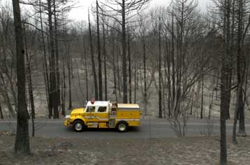 Κερδίζουν έδαφος οι πυροσβέστες στη μάχη κατά των πύρινων μετώπων στην Καλιφόρνια