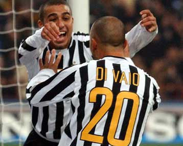 Μίλαν και Γιουβέντους μοιράστηκαν και βαθμούς εκτός από την κορυφή