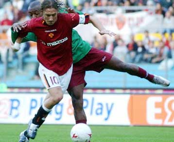 H Ρόμα ακολουθεί τις πρωτοπόρους του ιταλικού πρωταθλήματος