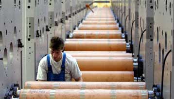 Επιταχύνθηκε η επέκταση της μεταποιητικής δραστηριότητας στην ευρωζώνη τον Οκτώβριο