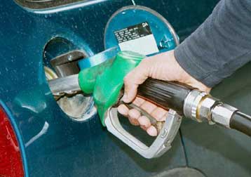 Ακριβά θα πληρώσουν τη νοθεία τρία πρατήρια υγρών καυσίμων