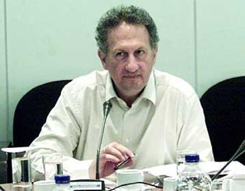 Σειρά μέτρων για ειδικές πληθυσμιακές ομάδες αποφάσισε η Διυπουργική