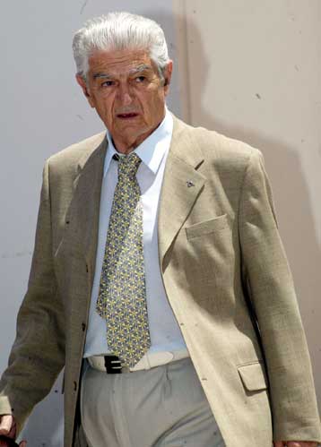 Με αγορεύσεις συνηγόρων υπεράσπισης συνεχίστηκε η δίκη των «19»