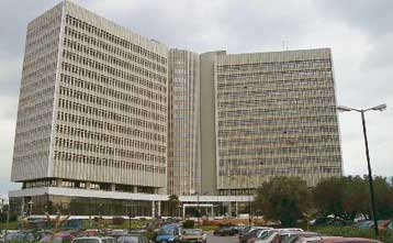 Την Τρίτη οι αποφάσεις του ΟΤΕ για το 9% της Cosmote