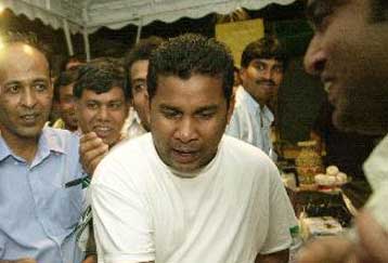 Ρατσιστική επίθεση στην Παλαιά Κοκκινιά με θύματα Πακιστανούς μετανάστες