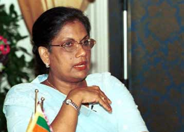 Πρωτοφανής πολιτική κρίση στη Σρι Λάνκα – Μονάδες του στρατού σε στρατηγικά σημεία