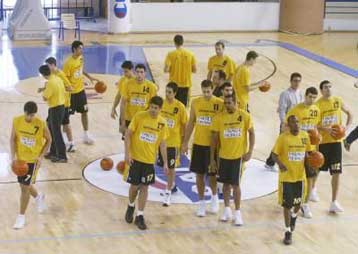 Πρεμιέρα κάνει η ΑΕΚ στην Euroleague απέναντι στην παρέα του Ρεντζιά