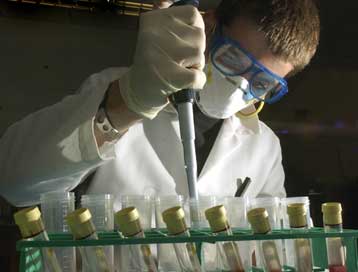 «Νανοσωματίδια» και υπέρυθρα λέιζερ καταστρέφουν καρκινικά κύτταρα