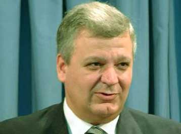 Στην Αθήνα έρχεται ο διευθυντής του FBI