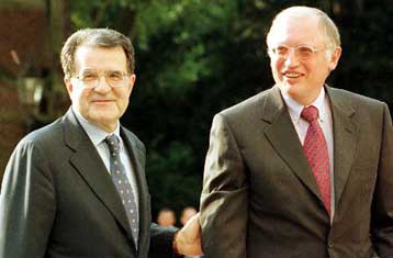 Πράσινο φως από την Ευρωπαϊκή Επιτροπή στην ένταξη των δέκα νέων χωρών στην ΕΕ