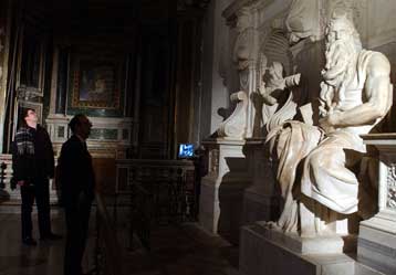 Έτοιμος ο Μωυσής, το άγαλμα του Μιχαήλ Αγγέλου, έπειτα από συντήρηση πέντε ετών