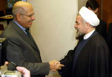 Το Ιράν προχωρά σε αναστολή του πυρηνικού προγράμματός του, ανακοίνωσε η ΙΑΕΑ