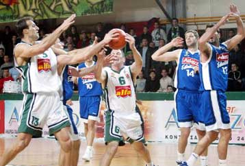 Ευρωπαϊκή πρεμιέρα με ήττες για Μακεδονικό και Ιωνικό Ν.Φ.