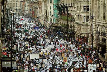 Χτύπημα της Αλ Κάιντα κατά την επίσκεψη Μπους στο Λονδίνο φοβάται η Σκότλαντ Γιαρντ