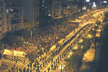 Επί ποδός 7.000 αστυνομικοί για την αποφυγή επεισοδίων στην επέτειο του Πολυτεχνείου