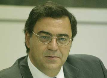 Στο φως του προϋπολογισμού τα «διπλά βιβλία» των υπουργείων