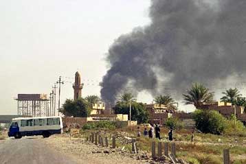 Τουλάχιστον 26 νεκροί από έκρηξη στο αρχηγείο των ιταλικών δυνάμεων στη Νασιρίγια
