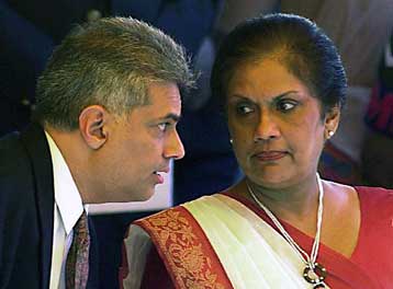 Ακαρπη η συνάντηση της προέδρου και του πρωθυπουργού της Σρι Λάνκα