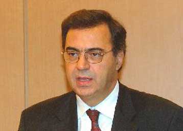 Στη Βουλή το νομοσχέδιο για τον έλεγχο των κρατικών δαπανών