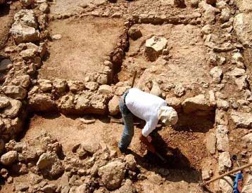 Ρωμαϊκά ευρήματα ήλθαν στο φως σε αρχαιολογικό χώρο της Αμαθούντας