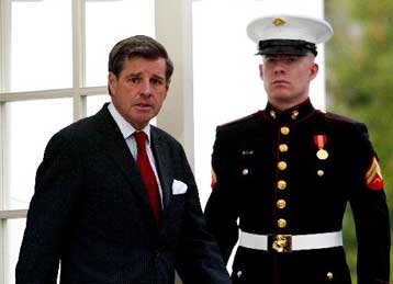 Επίσπευση του χρονοδιαγράμματος για Σύνταγμα και εκλογές στο Ιράκ επιδιώκουν οι ΗΠΑ